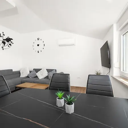 Luxury Apartments Lotus&Lovor Pula Exterior foto