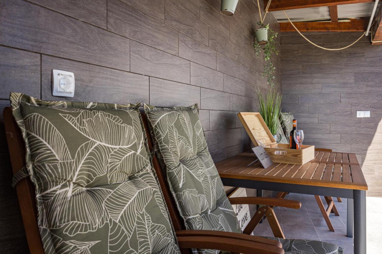 Luxury Lotus&lovor Apartment Pula