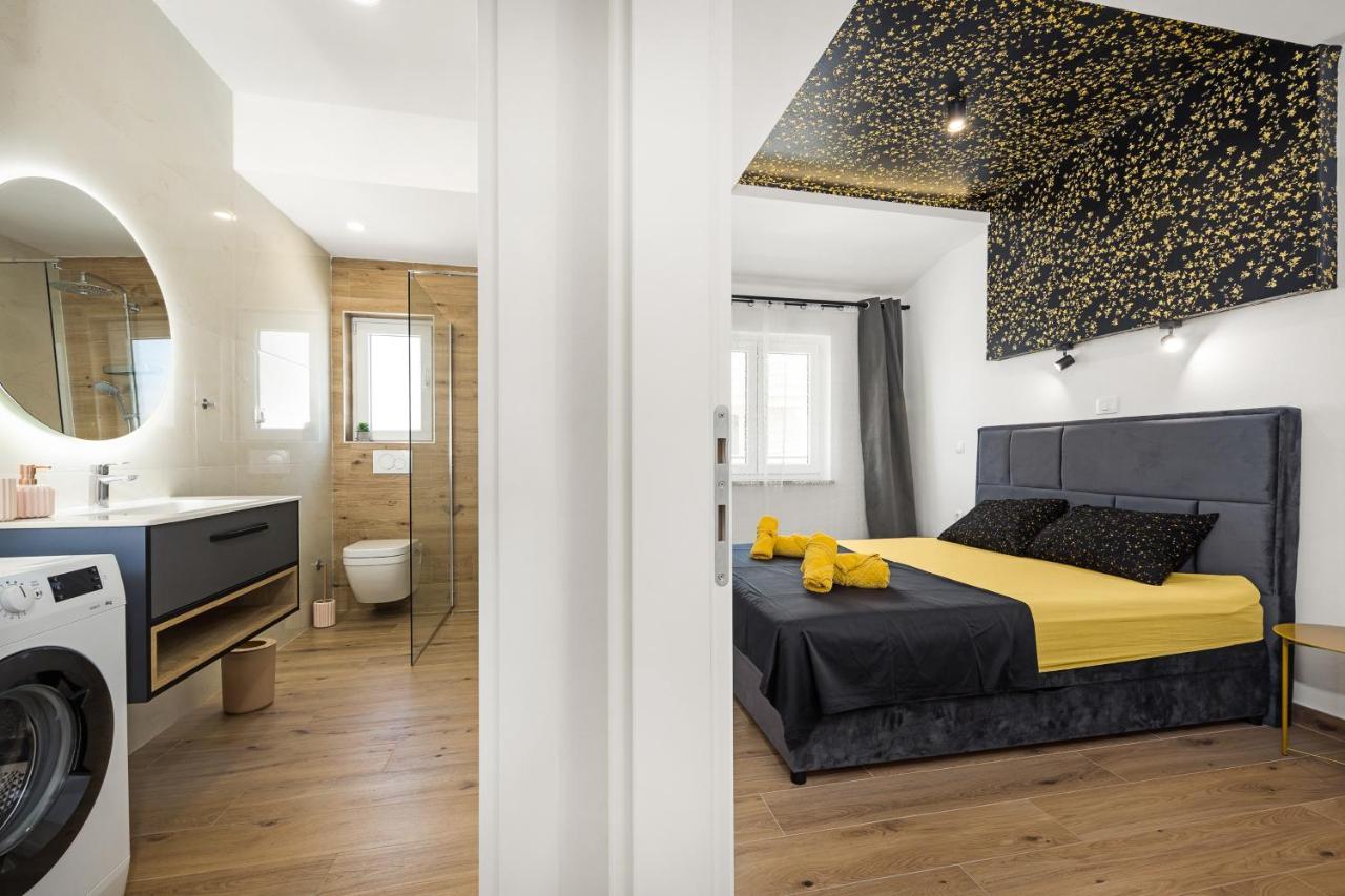 Luxury Lotus&lovor Apartment